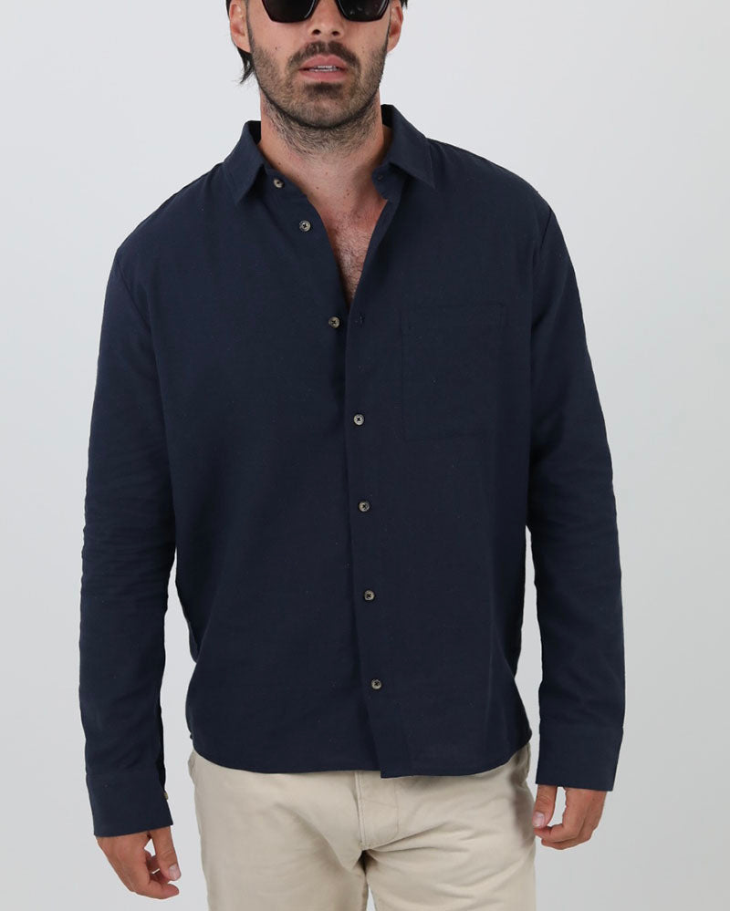 August shirt | Navy Linen - cotton